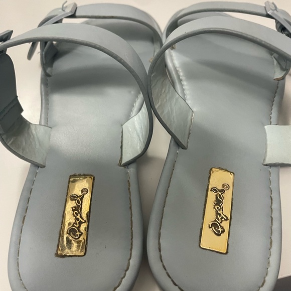 Qupid Buckle Sandals - Picture 3 of 3